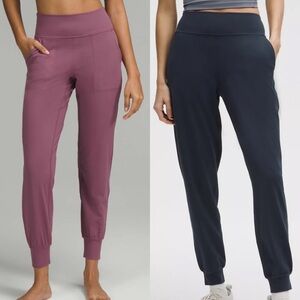 Bundle of (2) lululemon Align High Rise Joggers